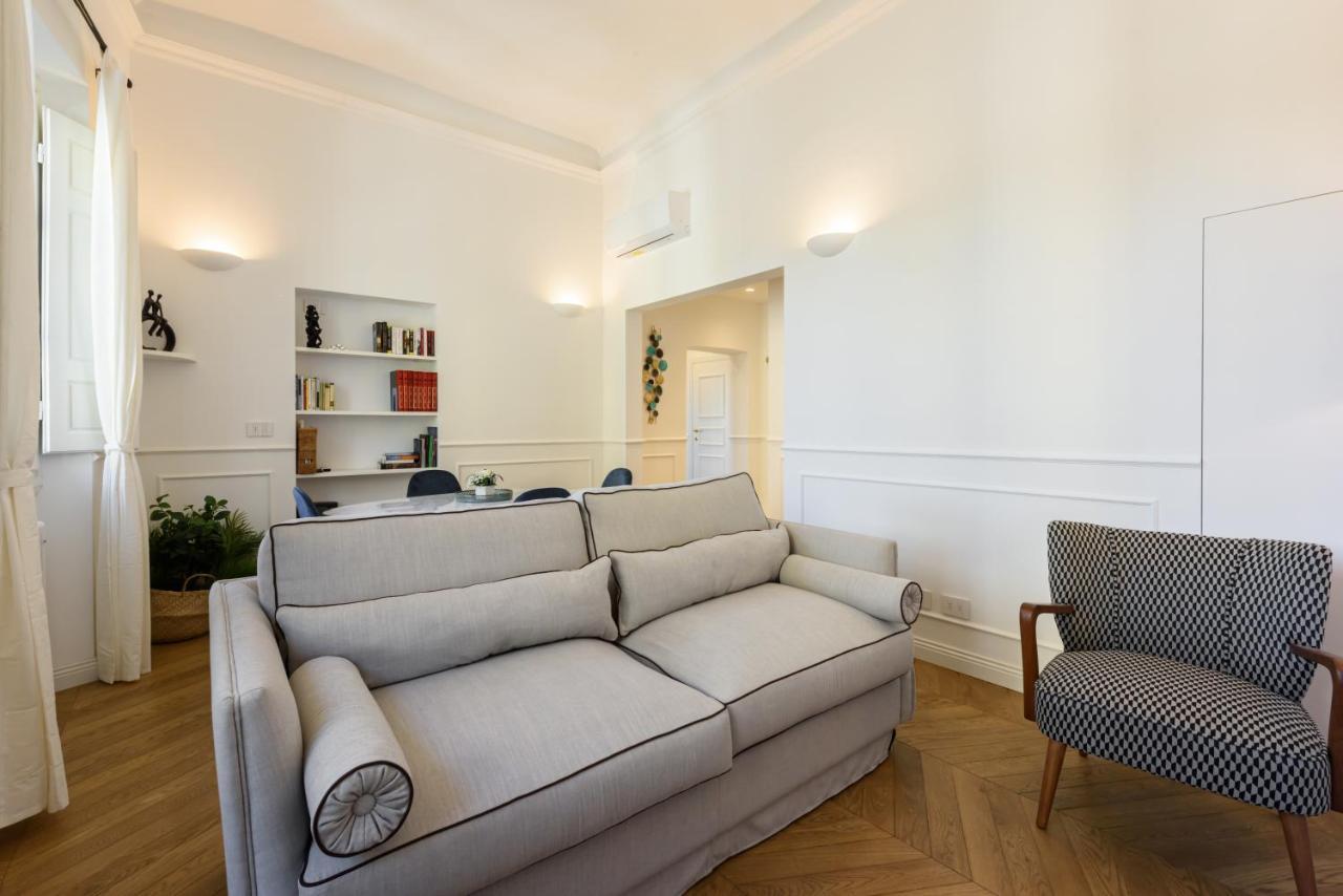 Luxury San Niccolo By Mmega Lägenhet Florens Exteriör bild
